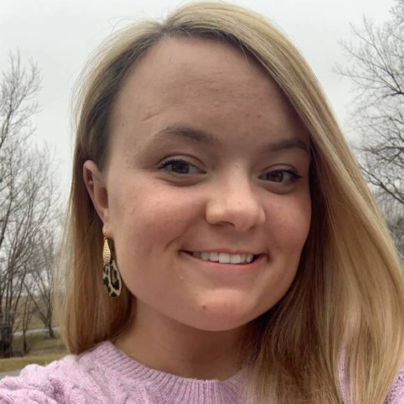 Meet your Posher, Ciera - Picture 1 of 1